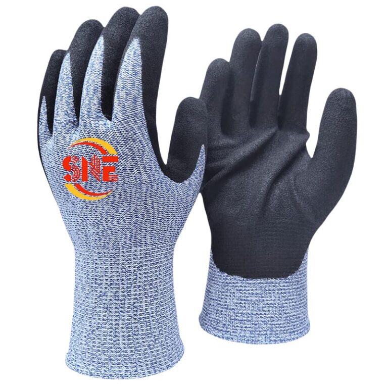 Oil Resistant Gloves With Superior Grip in Wet Conditions
